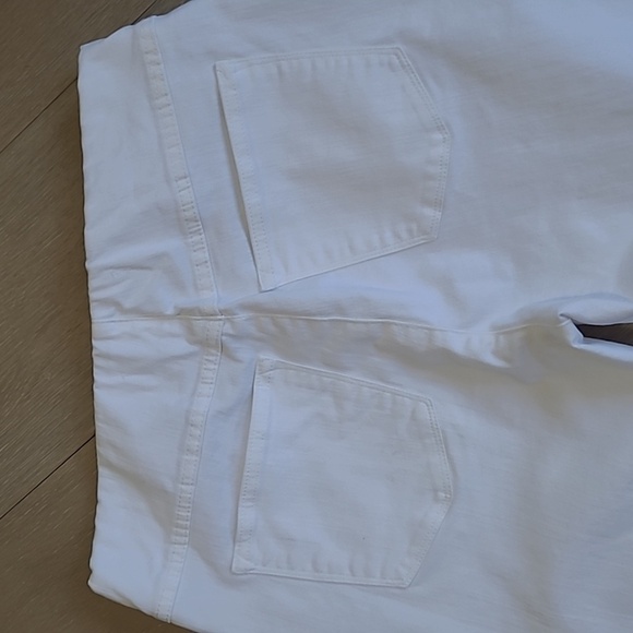 Soft Surroundings Pants Women's Small White Pull On Straight Leg Stretch Denim - Picture 4 of 9